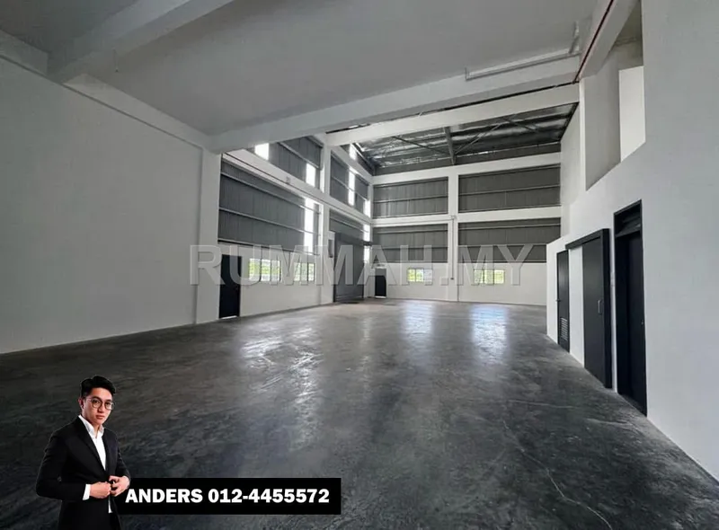 1.5 Storey Semi-Detached Light Industry For Rent @ Palmera Industrial Park, Bukit Minyak