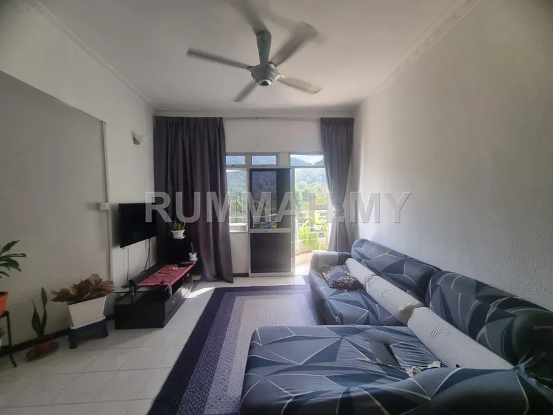3-bedroom condo for sale in Tanjung Bungah, Penang - Leader Garden Tanjung Bungah ; Unit