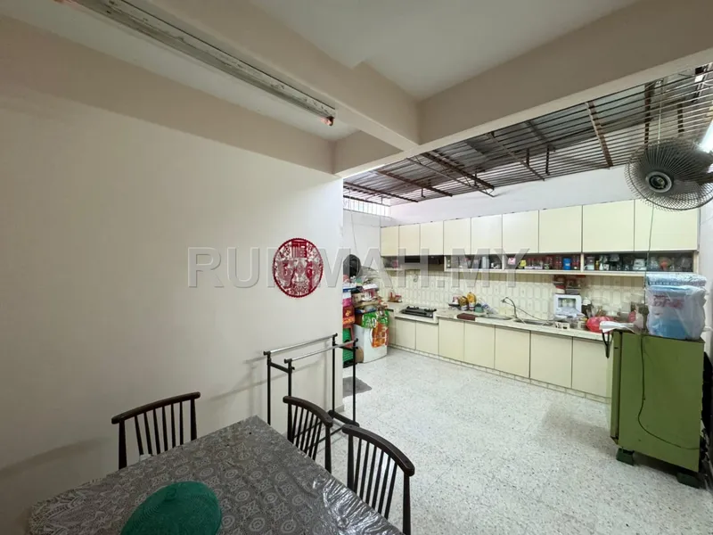 house in Jelutong, Penang — photo 3