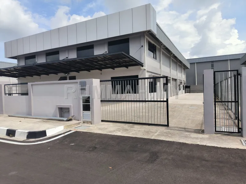 industrial in Valdor, Penang for rent — Factory for Rent @ Kawasan Perindustrian Valdor, Valdor | Basic Renovation I Factory / Warehouse I Land Area 7500 sqft 