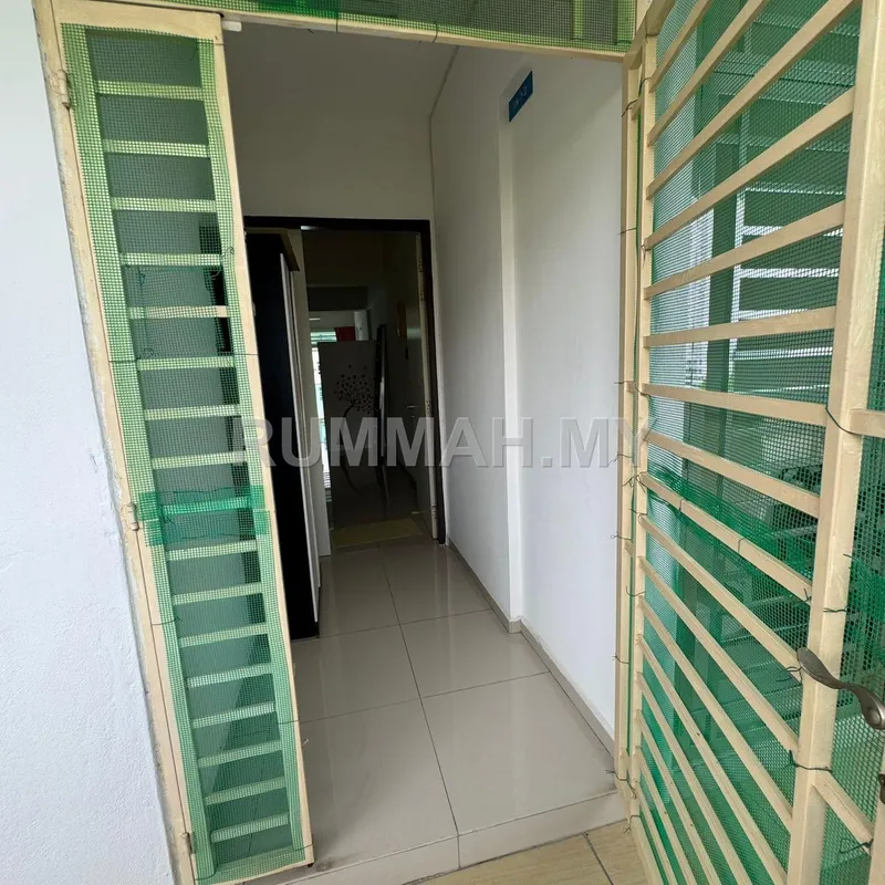 condo in Gelugor, Penang — photo 3