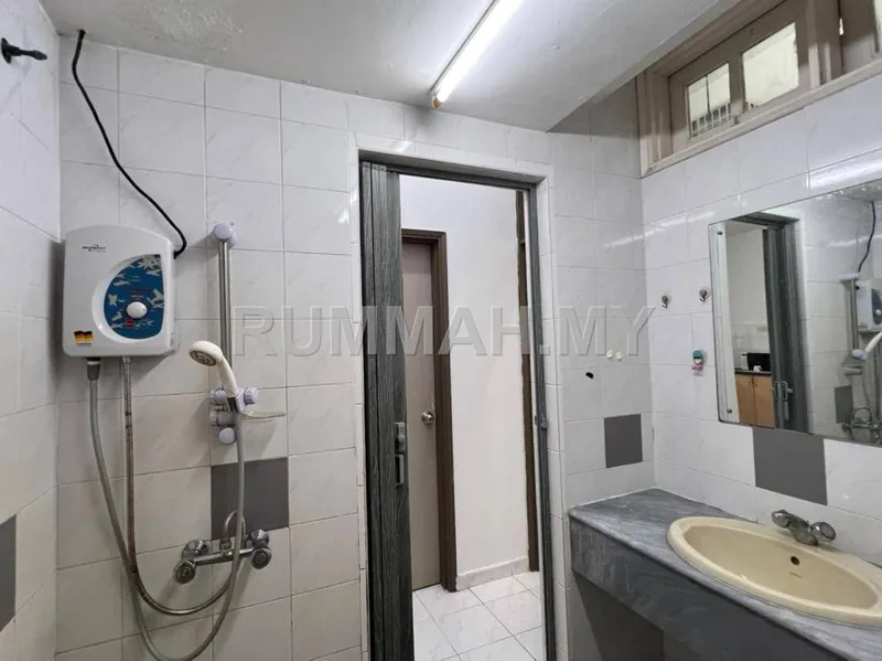 condo in George Town, Penang — photo 3