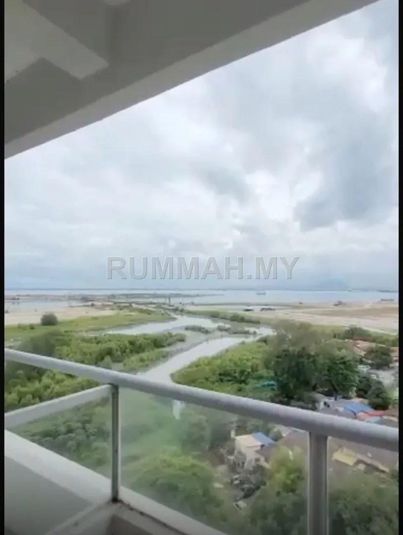 3-bedroom condo for sale in Tanjung Tokong, Penang - Marina Bay Condo Tanjung Tokong