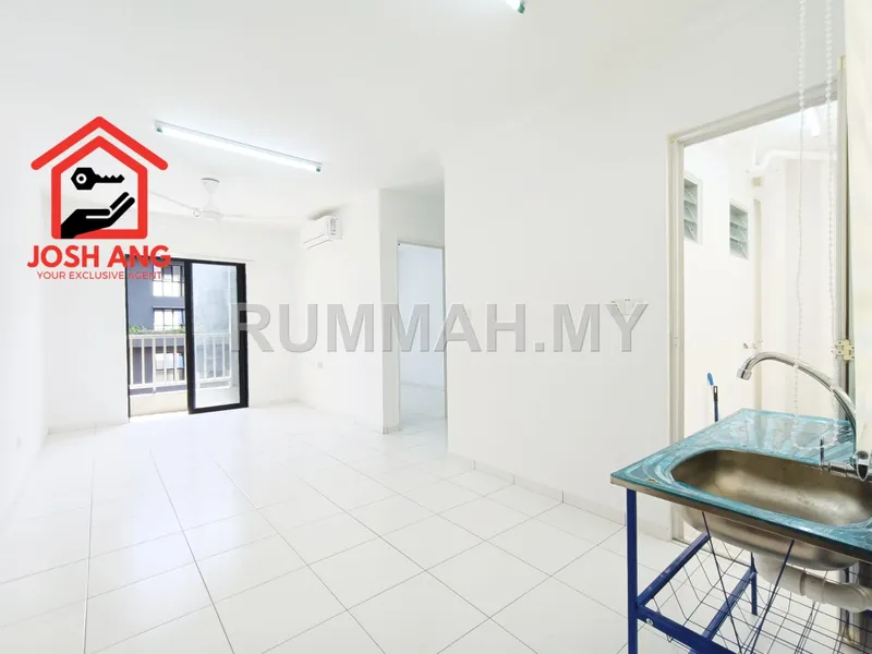 Tri Pinnacle in Tanjung Tokong 650sf Basic Unit High Floor Brand New Unit