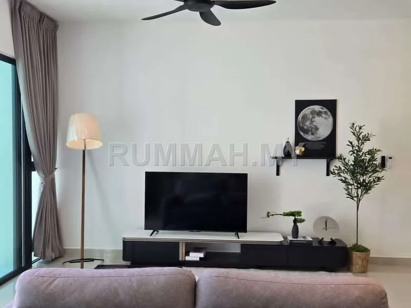 2-bedroom condo in Gelugor, Penang for rent — Mezzo 