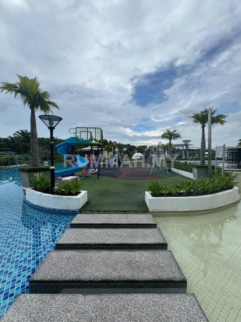 condo in Machang Bubok, Penang — photo 2