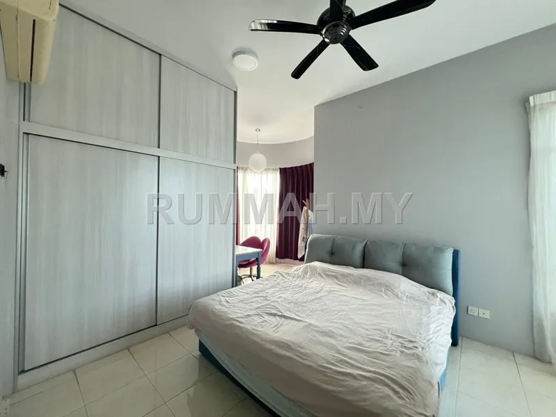 condo in Gelugor, Penang — photo 3