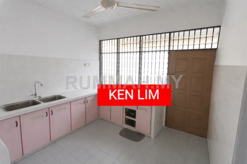 house in Bukit Minyak, Penang — photo 3