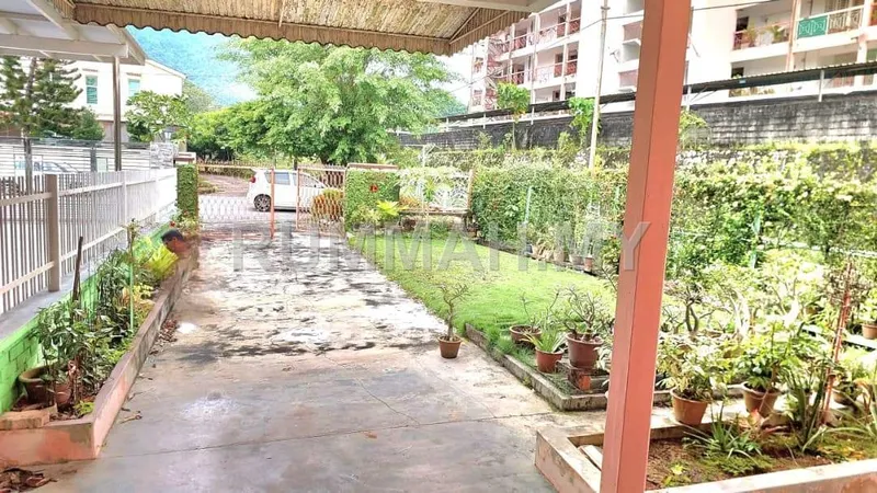 4-bedroom house for sale in Air Itam, Penang