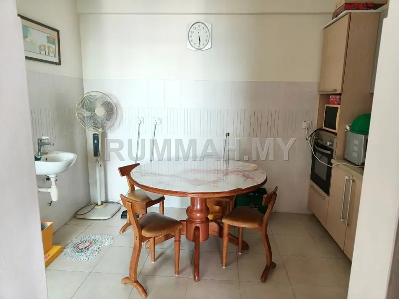 condo in Gelugor, Penang — photo 3