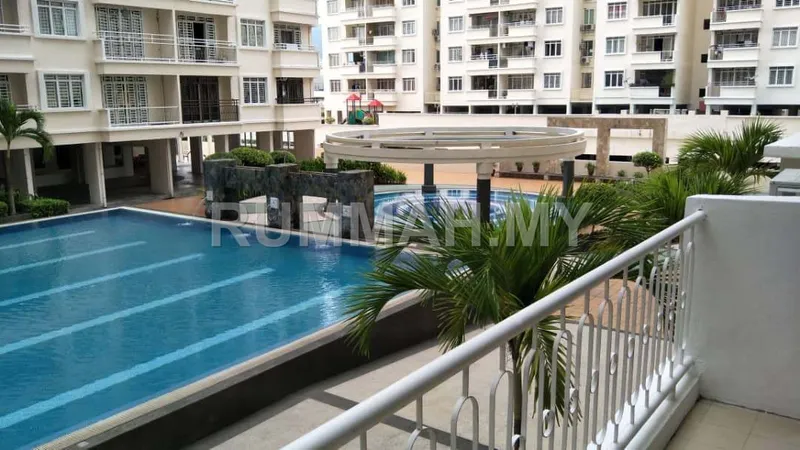 4-bedroom condo in Bayan Lepas, Penang for sale — Condo for Sale @ D'Piazza, Bayan Lepas | Fully Furnished