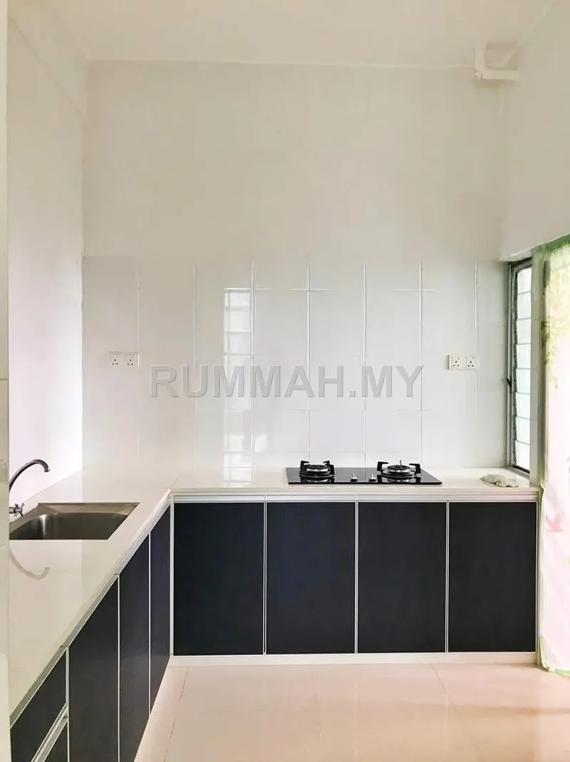 condo in Farlim, Penang — photo 3