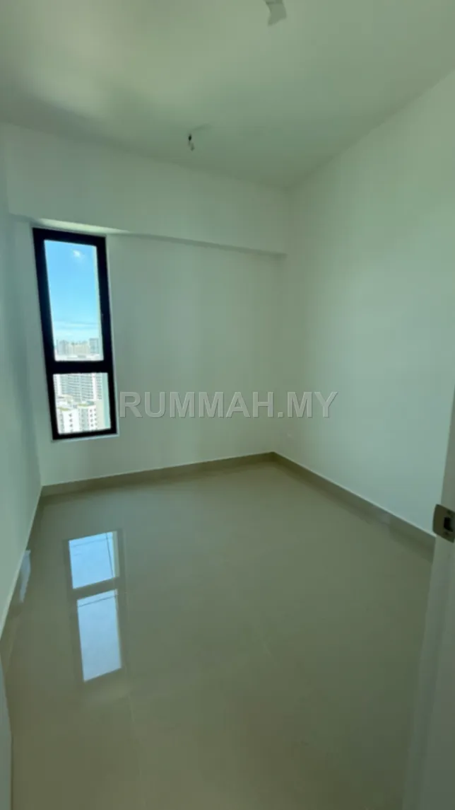 3-bedroom condo for sale in Gelugor, Penang - Mezzo the light city