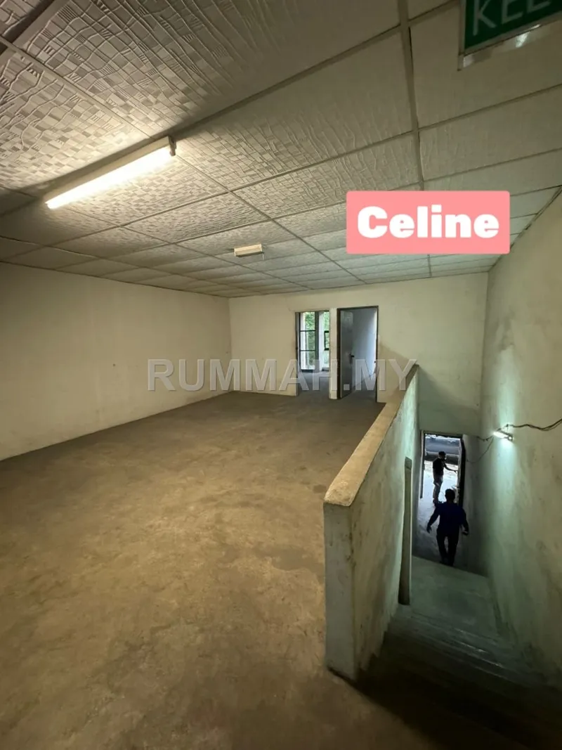 commercial in Bukit Minyak, Penang for rent —  1st floor facing main road shop lot for rent @ Taman Bukit Minyak. 