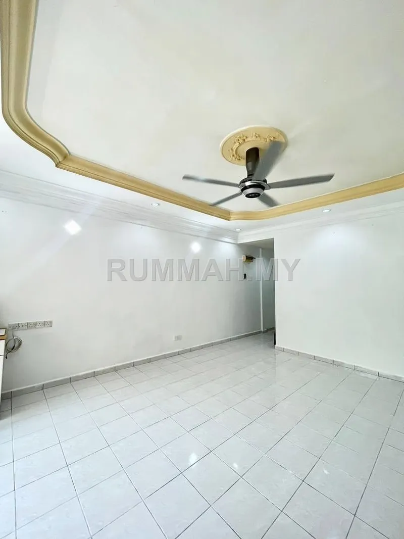 3-bedroom condo in Green Acre Park, Selangor for sale — [LEVEL 3] Green Acre Park Condo Sg Long, Kajang