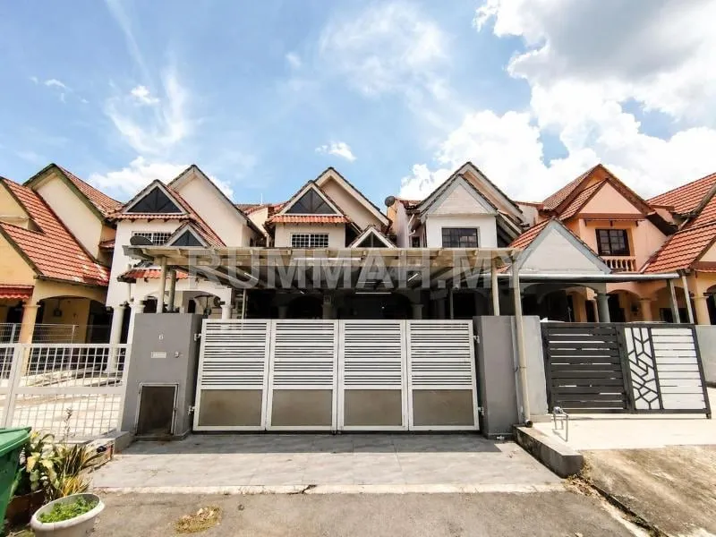 4-bedroom house in Seksyen 4 Bandar Baru Bangi, Selangor for sale — [Below Market] Double Storey Seksyen 4 Bandar Baru Bangi 