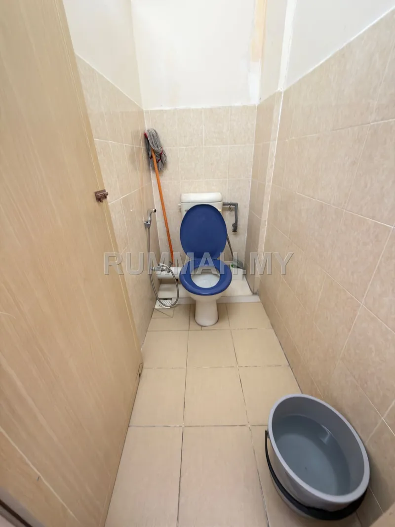 condo in Jelutong, Penang — photo 3