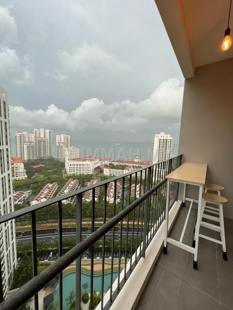 3-bedroom condo in Tanjung Tokong, Penang for sale — Condo for Sale @ Tamarind, Tanjung Tokong | Seaview