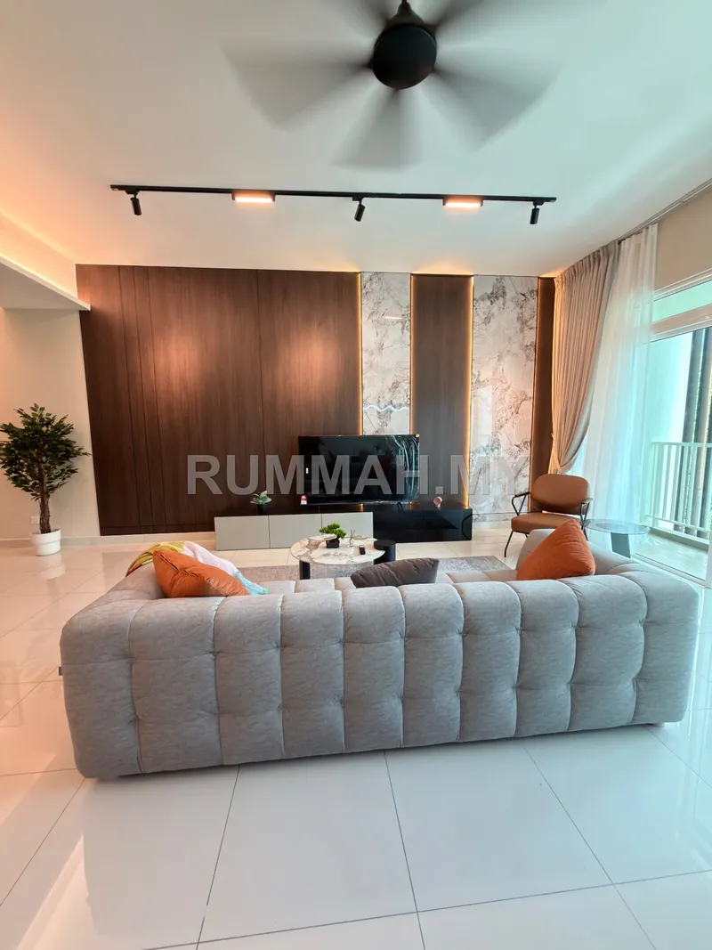 3-bedroom condo in Batu Ferringhi, Penang for rent — Ferringhi Residence 2 Batu Ferringhi Hill view premium furnished