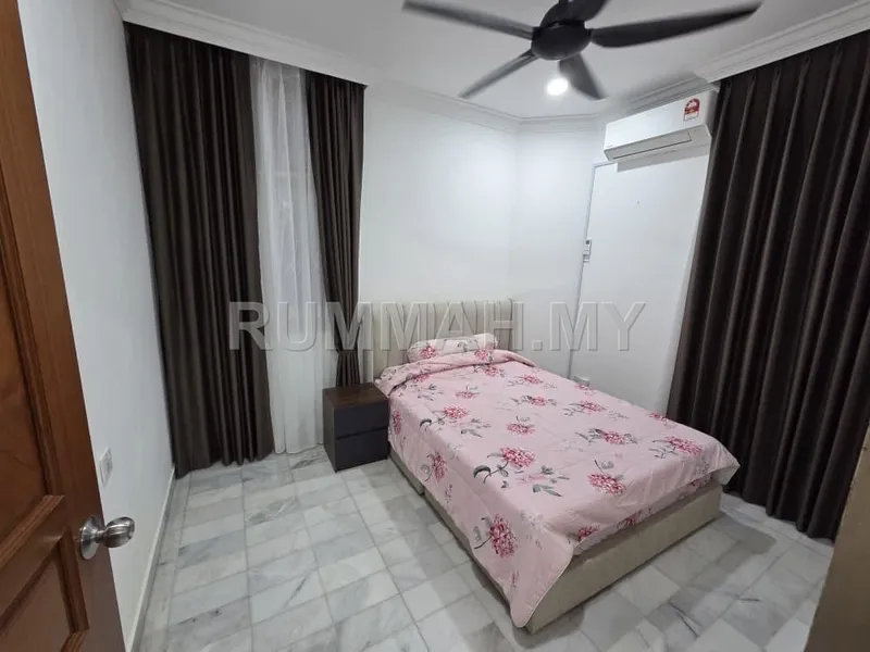 house in George Town, Penang — photo 3