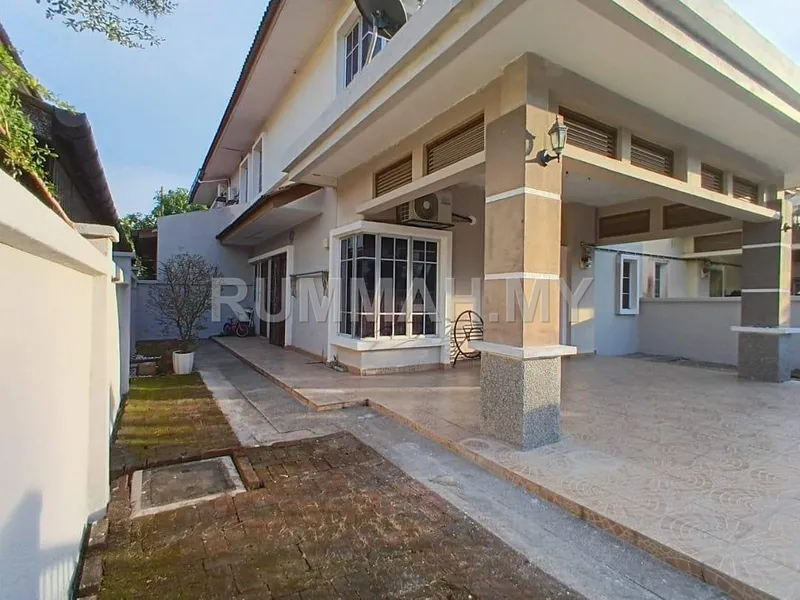 house in Seksyen 6 Bukit Mahkota, Selangor — photo 3