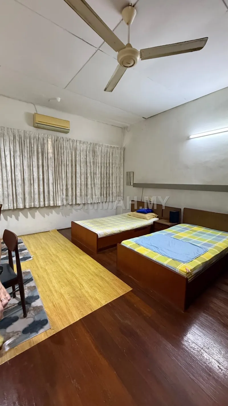 land in Pulau Tikus, Penang — photo 3