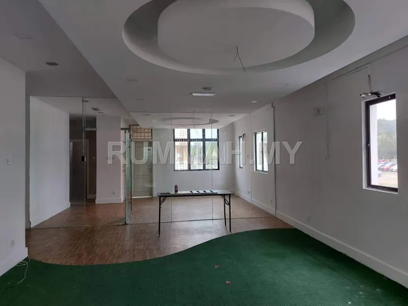 2-bedroom commercial in Diplomatik Putrajaya , Selangor for rent — Office for rent at Diplomatik Presint 15 Putrajaya 