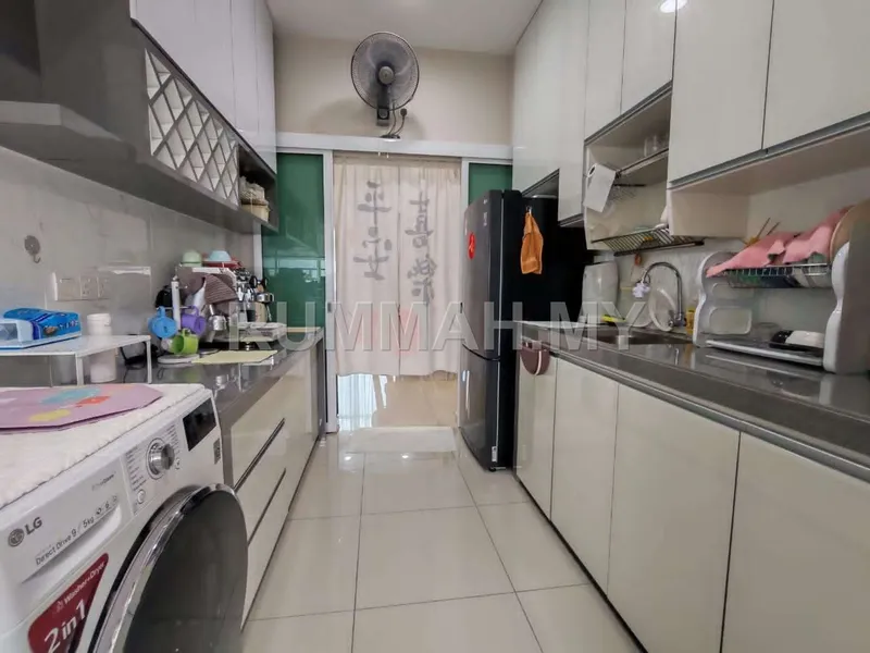 condo in Tanjung Tokong, Penang — photo 3