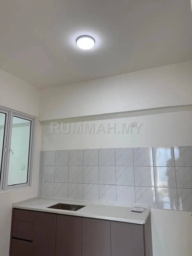 condo in Gelugor, Penang — photo 3