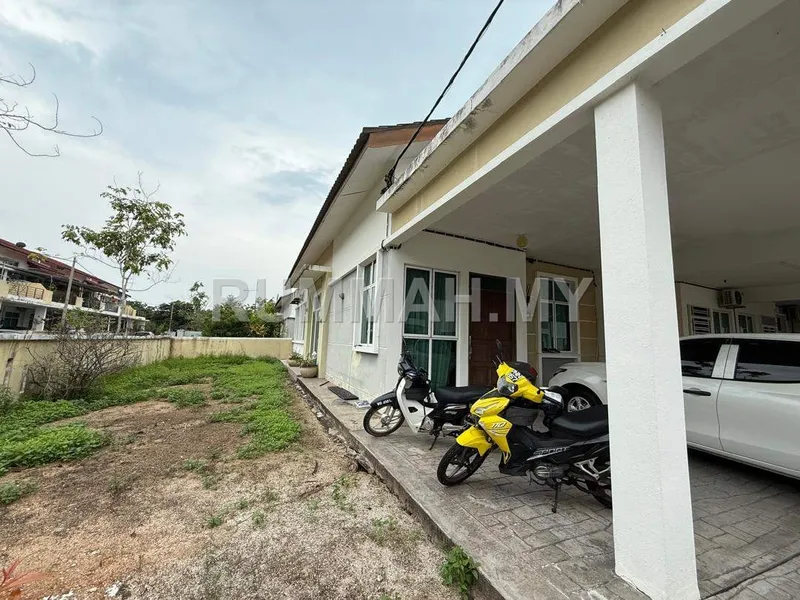 [BELOW SPA] 1-Storey Semi-D Taman Prestij 3 Corner 2688sf Partially Renovated Balik Pulau