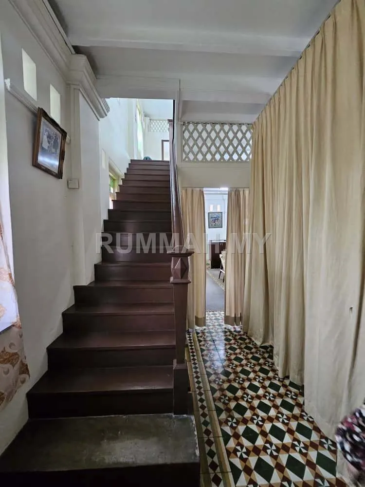 house in George Town, Penang — photo 2