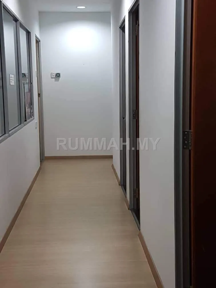 commercial in Jelutong, Penang — photo 2