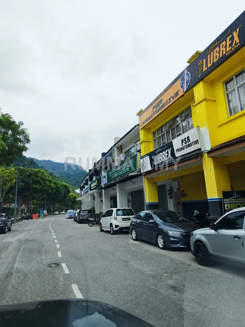 Shoplot for Rent @ Botanica, Balik Pulau | Partly Furnished