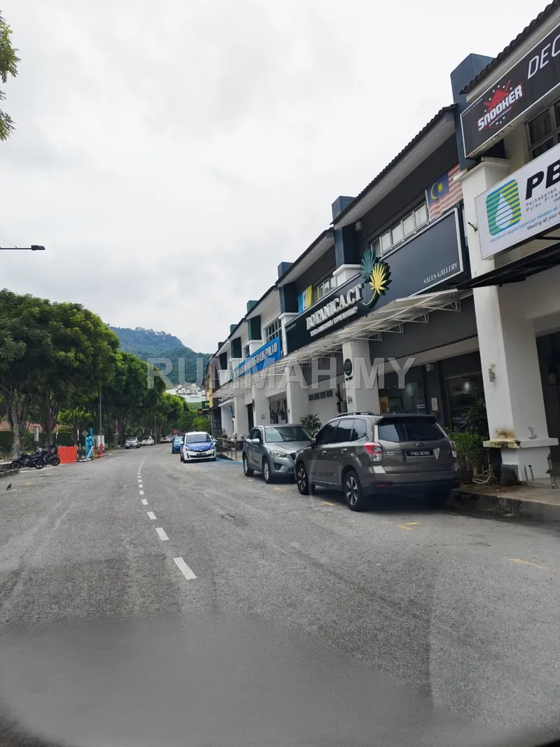 commercial in Balik Pulau, Penang — photo 2