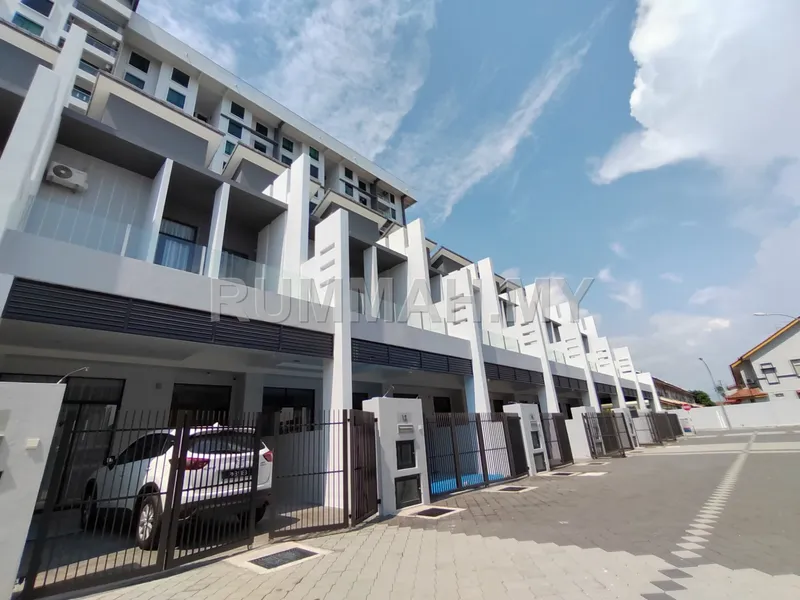 Gated 2.5-Storey House for Sale @ Juru Sentral, Icon City, Bukit Tengah, Bukit Mertajam
