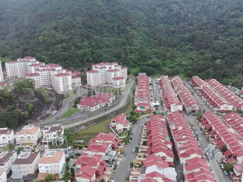 5-bedroom house for sale in Gelugor, Penang - Sunway Bukit Gambier 3 storey Terrace