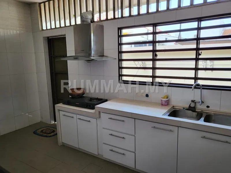 house in Batu Uban, Penang — photo 3