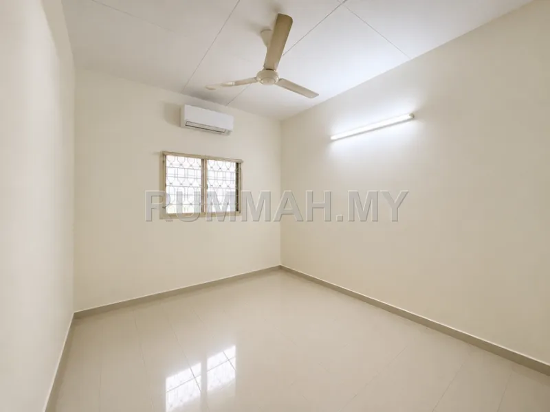 house in Sungai Nibong, Penang — photo 3
