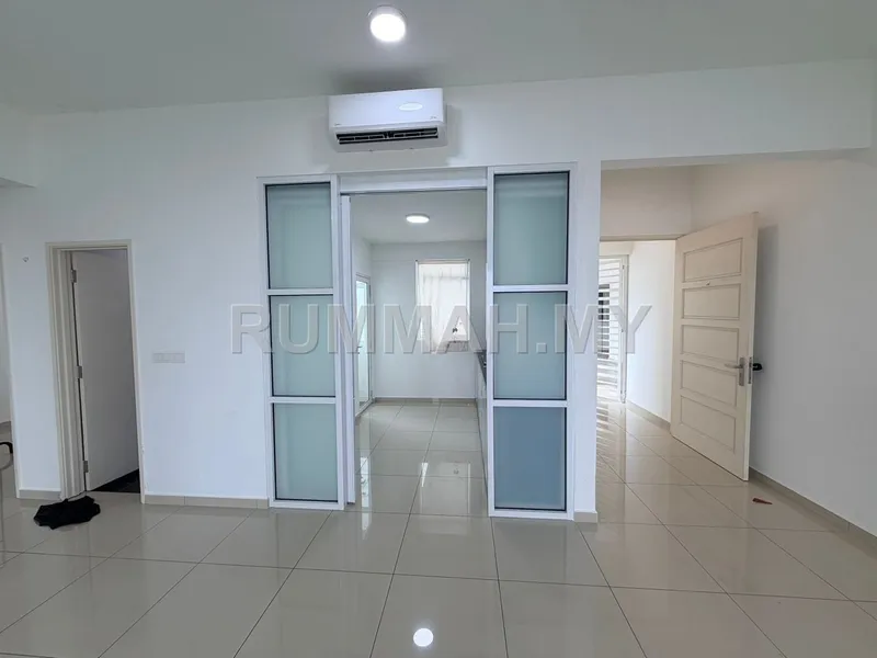 3-bedroom condo in Bayan Lepas, Penang for rent — SummerSkye Residences @ Bayan Lepas For Rent