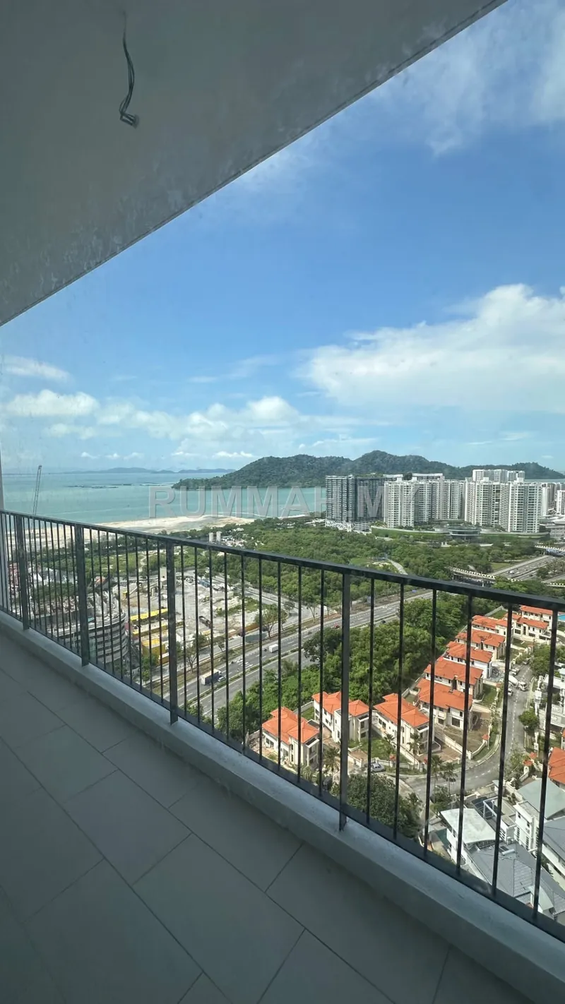 4-bedroom condo for sale in Gelugor, Penang