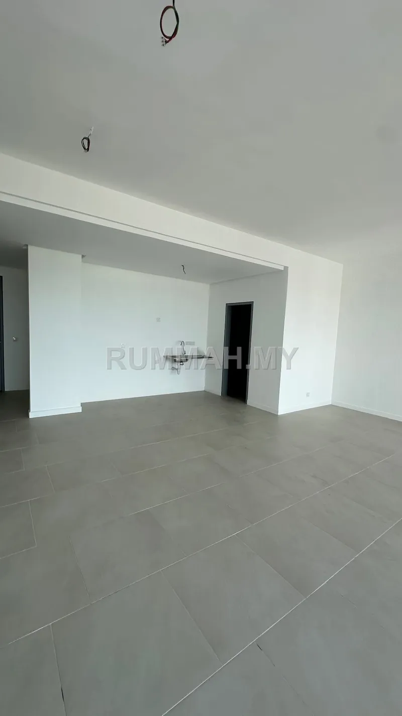 condo in Gelugor, Penang — photo 3