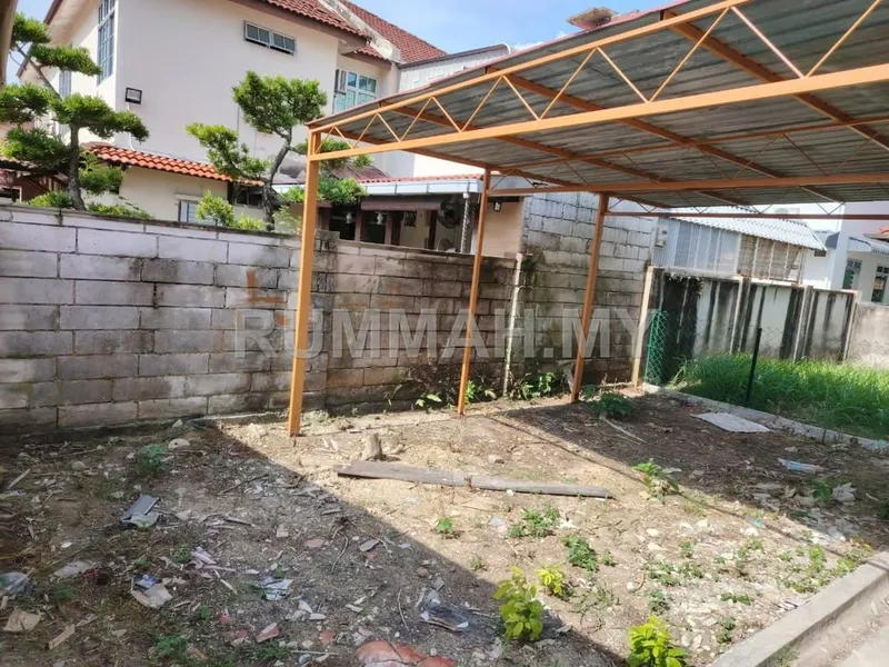 4-bedroom house in Nibong Tebal, Penang for sale — Extra Land, Nibong Tebal Taman Cowin Double Storey Semi-D, No facing house