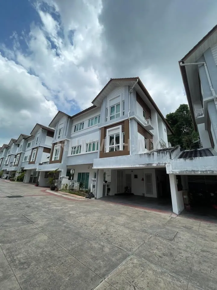 5-bedroom house for sale in Bukit Jambul, Penang - Sierra Vista, Bukit Jambul