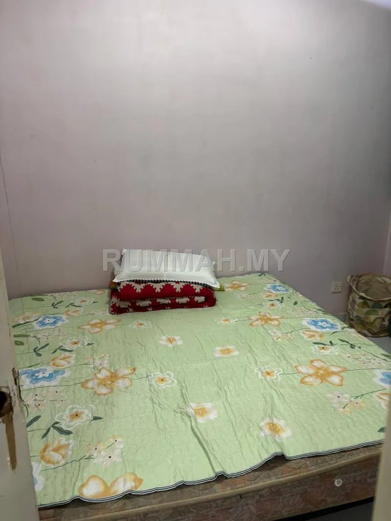 condo in Gelugor, Penang — photo 3