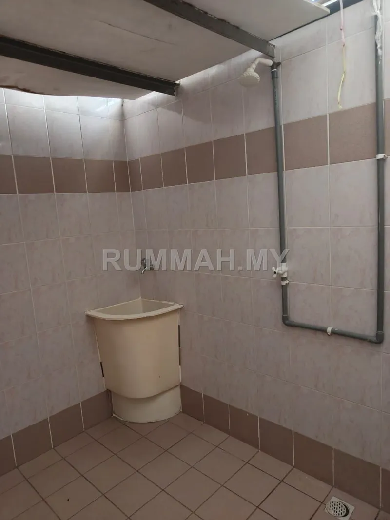 commercial in Butterworth , Penang — photo 3