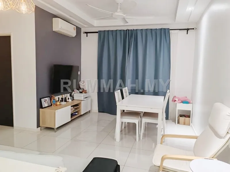 3-bedroom condo in Tanjung Tokong, Penang for sale — Tri Pinnacle, Tanjung Tokong | Freehold