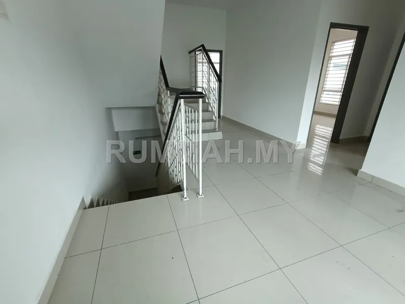 6-bedroom house for sale in Relau, Penang - Oasis Residence Relau Semi D