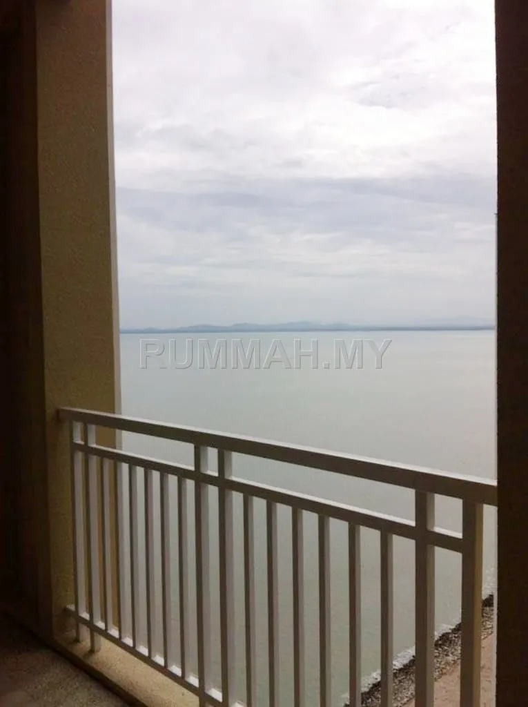 2-bedroom condo in Tanjung Tokong, Penang for rent —  Quayside, Tanjung Tokong | Fully Furnished | Seaview 