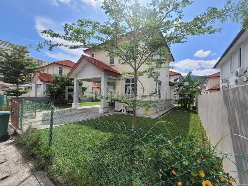 4-bedroom house for sale in Bayan Lepas, Penang - Bungalow Solok Rajawali Bayan Lepas