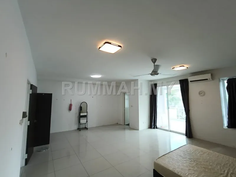 5-bedroom house for sale in Bayan Lepas, Penang - Dua Villas Semi D 2.5 storey, Bayan Lepas